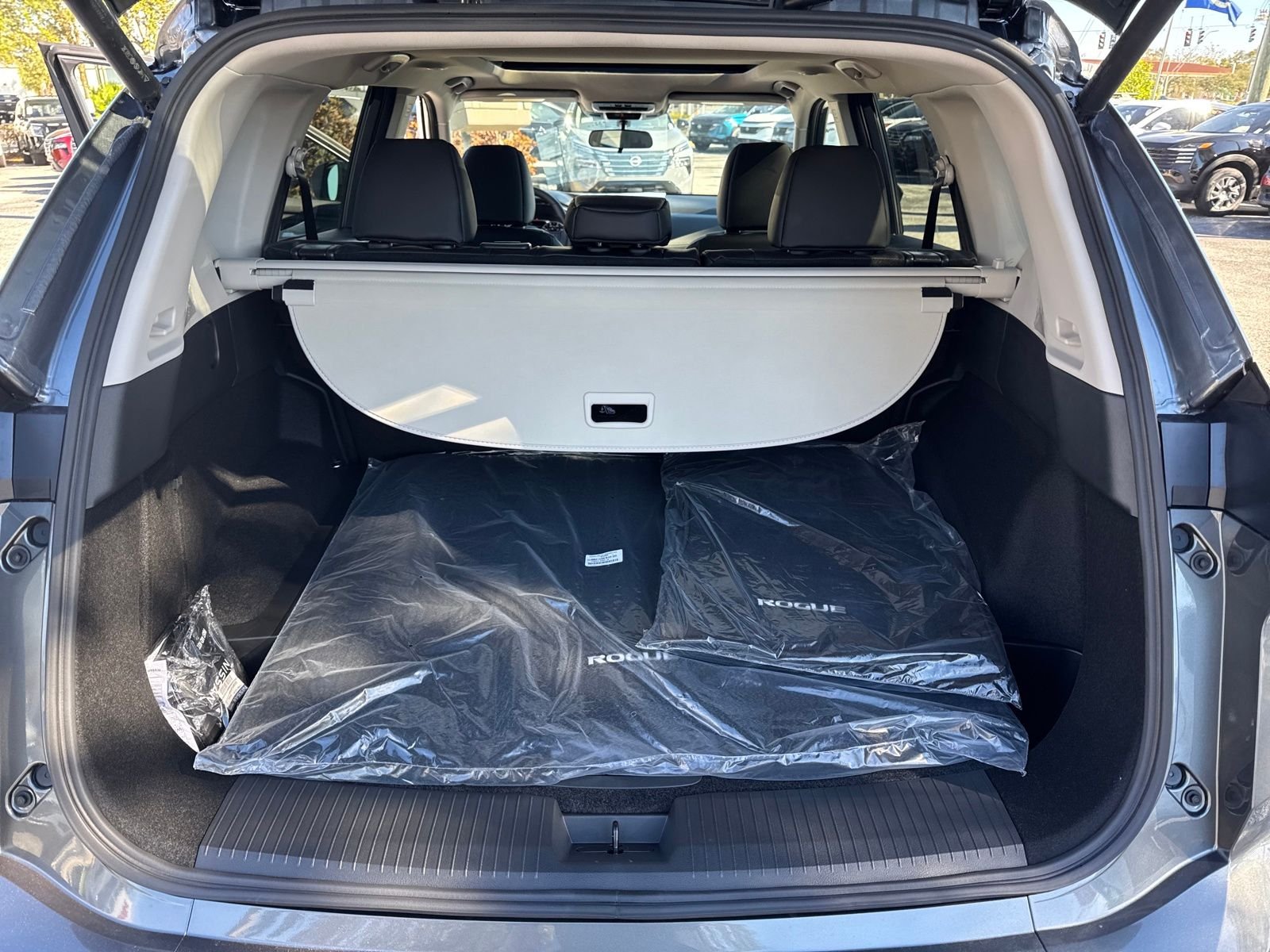 New 2026 Nissan Rogue Dark Armor 4D Sport Utility