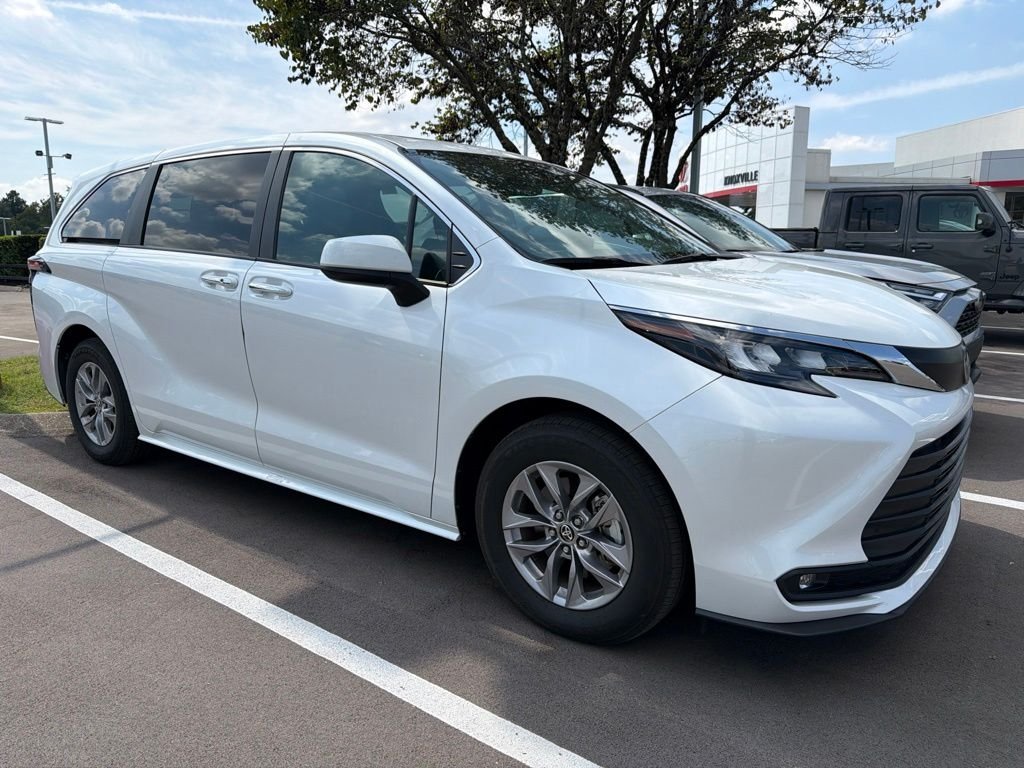 Used 2025 Beige Toyota XLE image 1