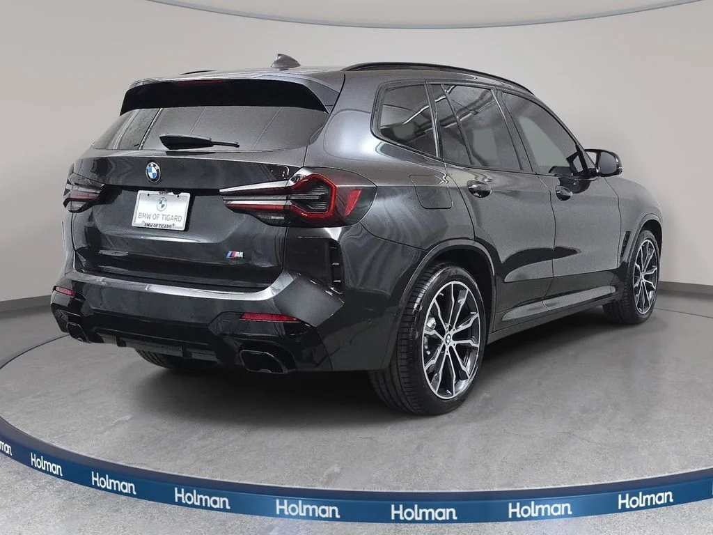 Used 2023 Dark Graphite BMW M40i image 5
