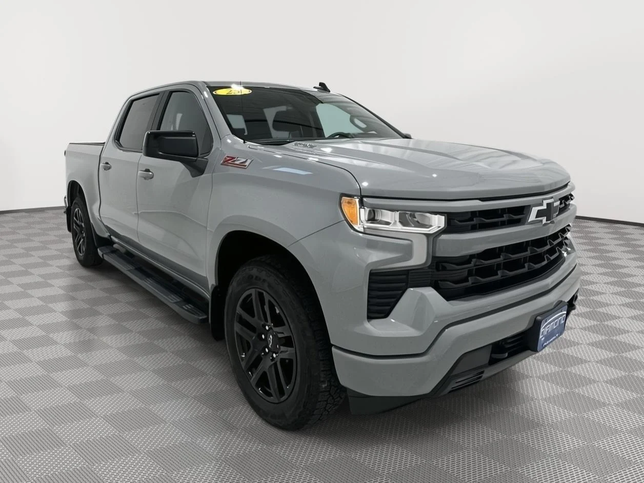 Used 2025 Slate Gray Metallic Chevrolet RST image 7