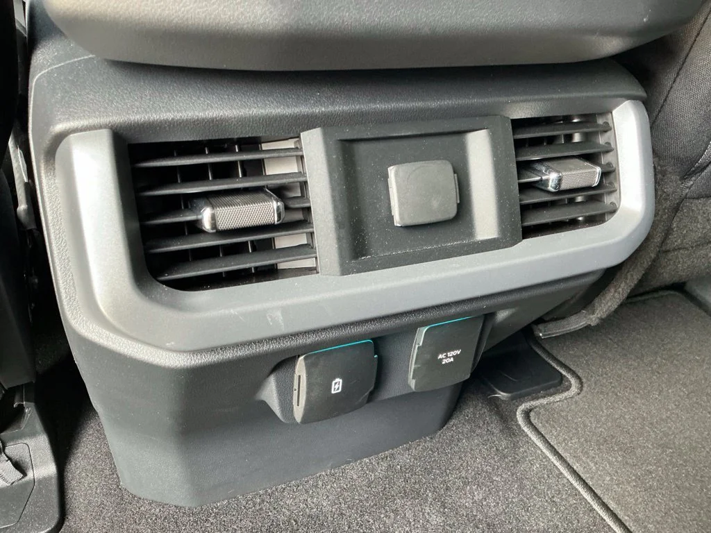 Used 2026 Gray Ford XLT image 27