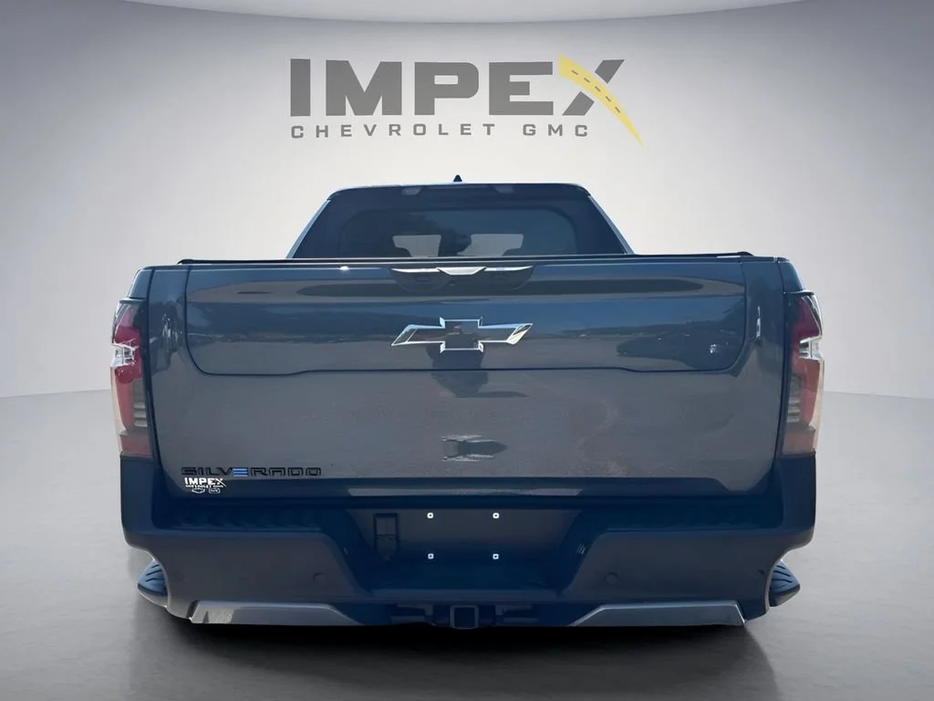 Used 2026 Blue Smoke Metallic Chevrolet Trail Boss - Max Range image 4