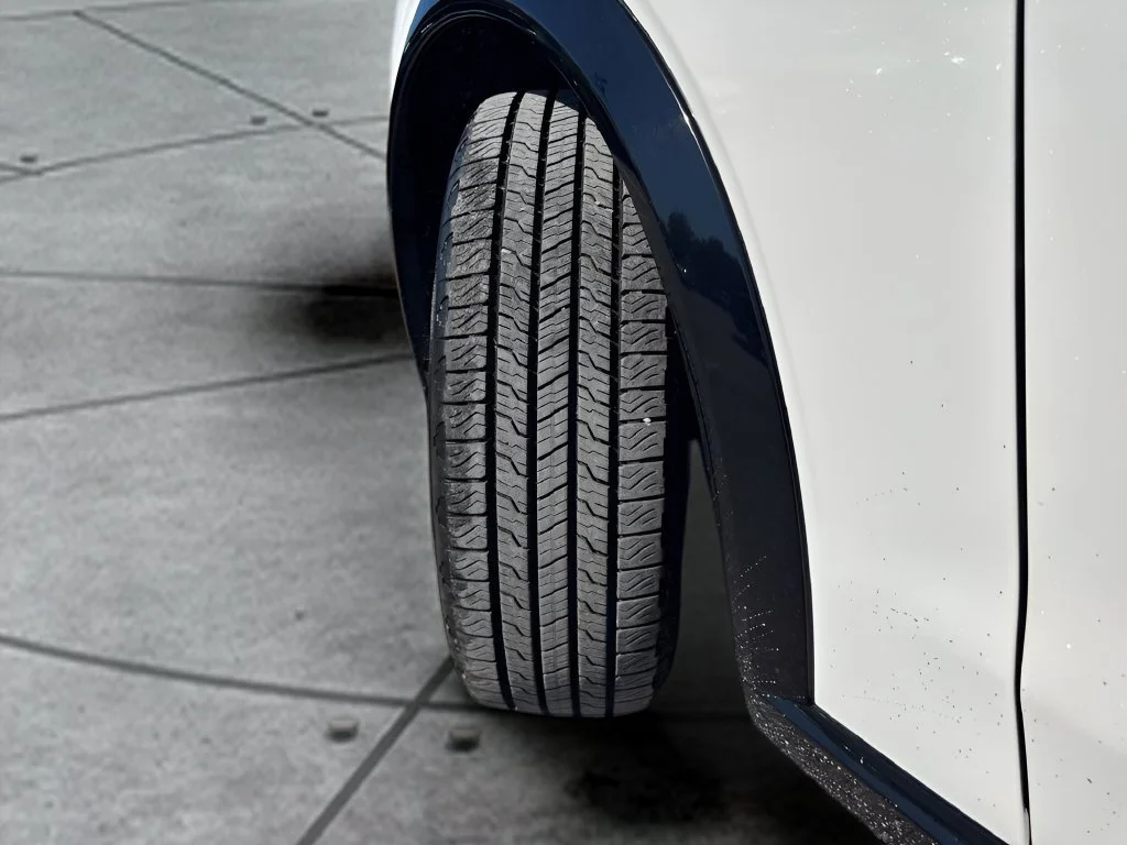 Used 2023 White Ford Premium image 35
