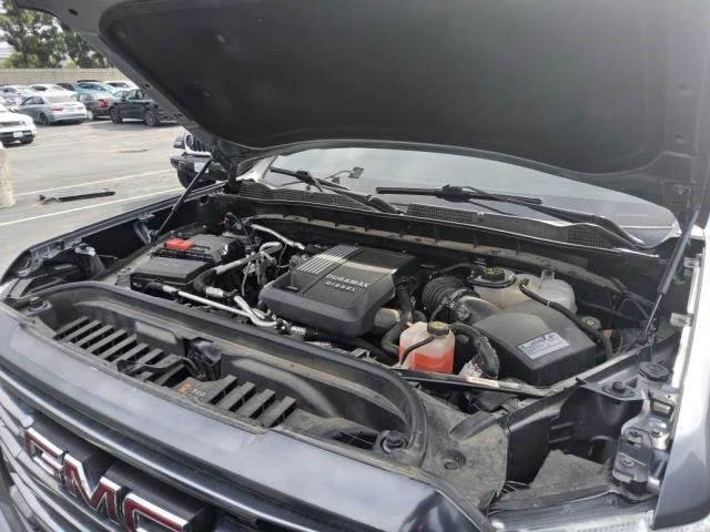 Used 2021 SATIN STEEL METALLIC GMC AT4 image 9