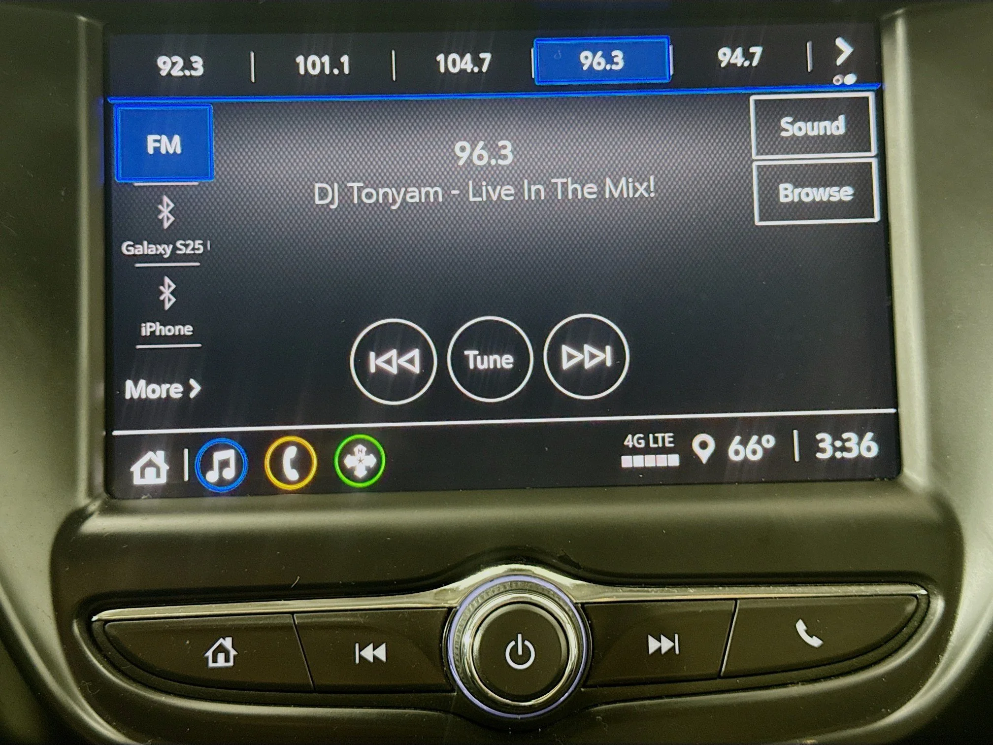 Used 2021 SATIN STEEL METALLIC Chevrolet LS image 16