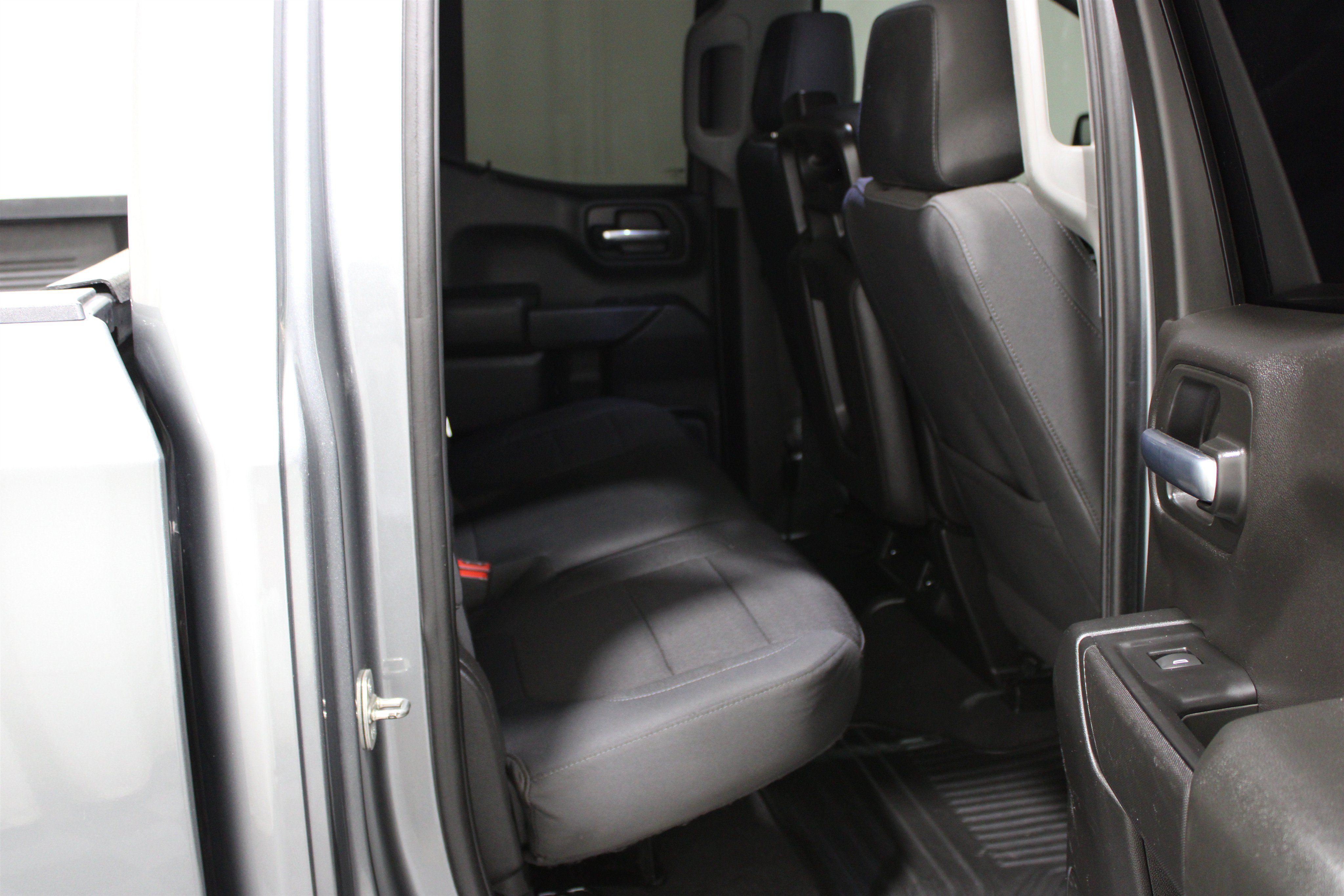 Used 2020 Satin Steel Metallic Chevrolet LT image 20