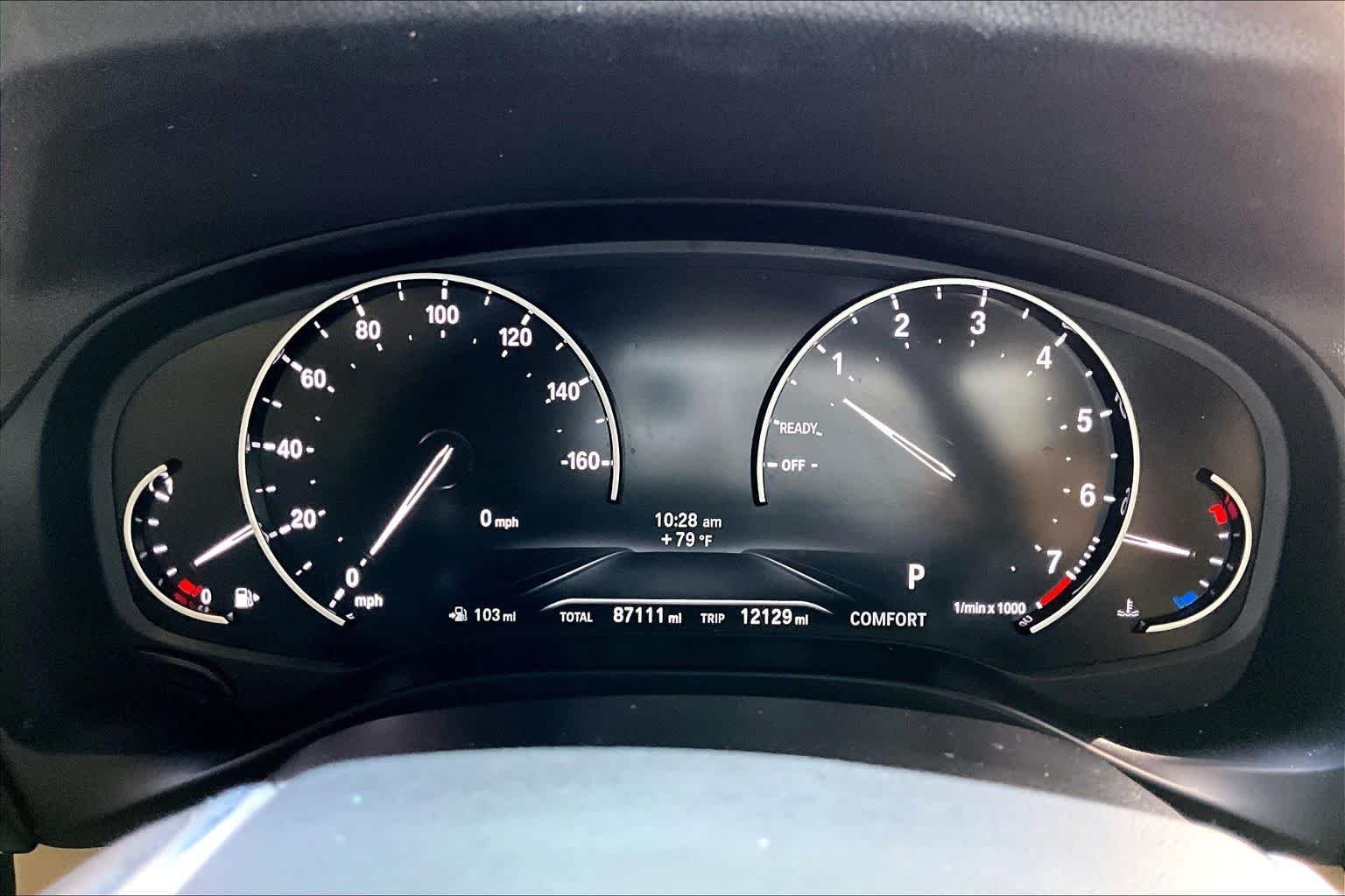 Used 2018 Phytonic Blue Metallic BMW xDrive30i image 25