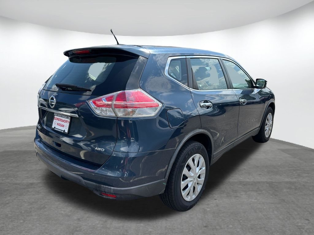 Used 2015 Blue Nissan S image 6