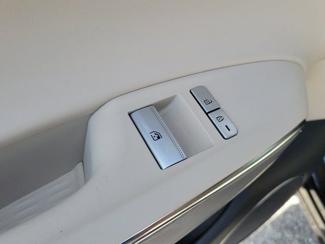 2024 GENESIS GV70 Standard - Photo 10