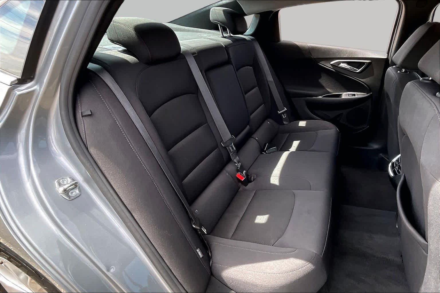 Used 2024 Sterling Gray Metallic Chevrolet LT image 18