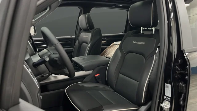 New 2026 Diamond Black Crystal Pearl-Coat Exterior Paint RAM Laramie image 10