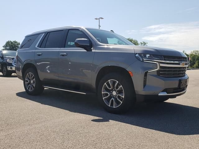 Used 2022 Gray Chevrolet LT image 3