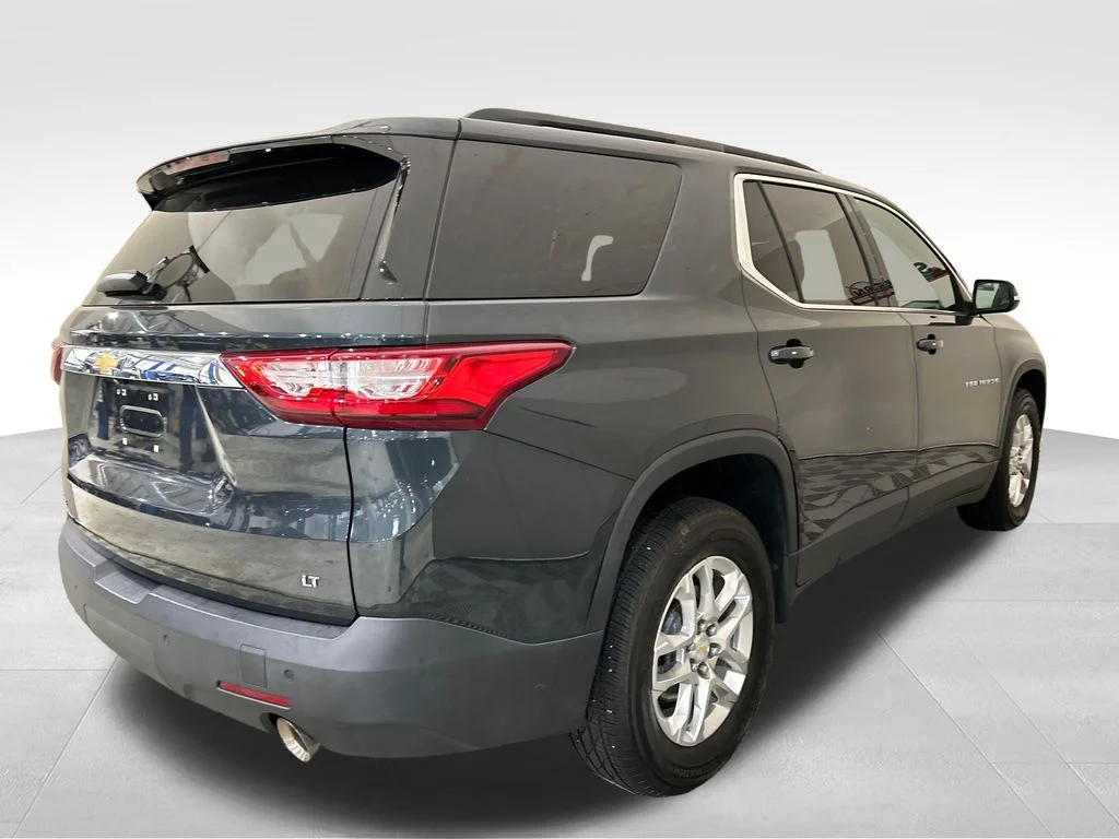 Used 2021 Gray Chevrolet LT image 5