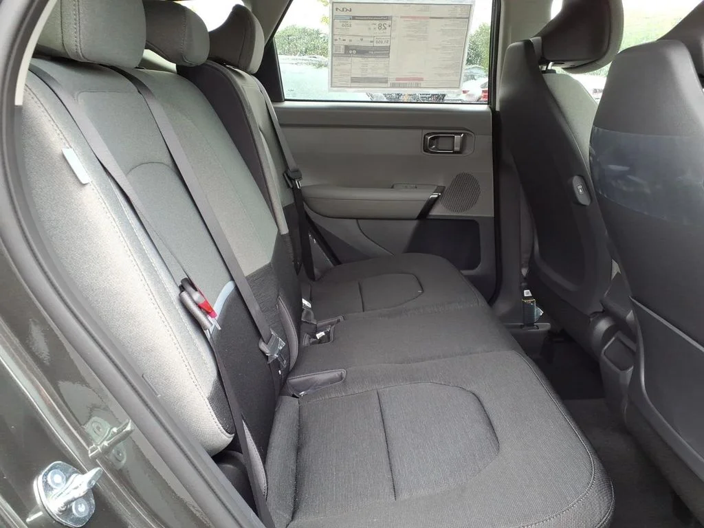 New 2027 Gray Kia S image 8