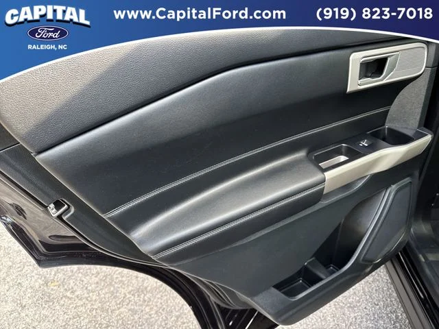 Used 2023 Black Ford Limited image 17
