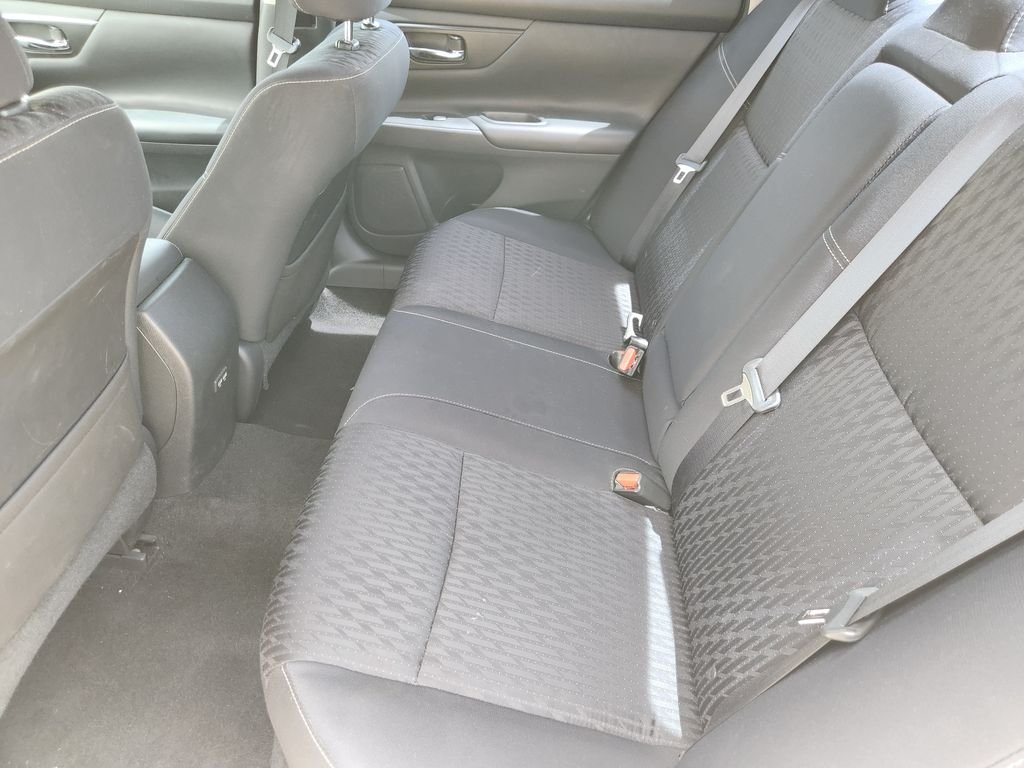 Used 2017 Pearl White Nissan 2.5 S image 31