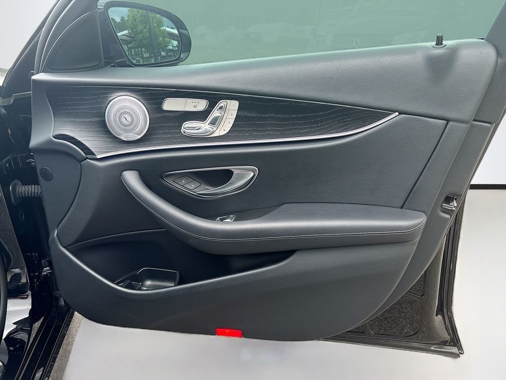 Used 2019 Black Mercedes-Benz E 300 image 18