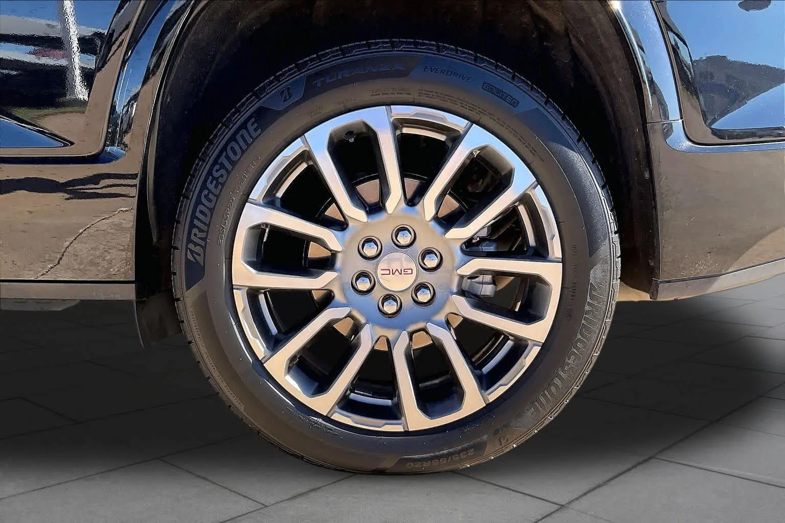 Used 2023 Ebony Twilight Metallic GMC Denali image 11