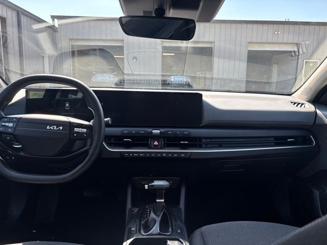 Used 2025 Black Kia LXS image 16