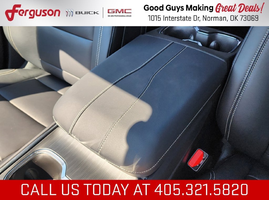 2027 GMC Acadia Elevation - Photo 34