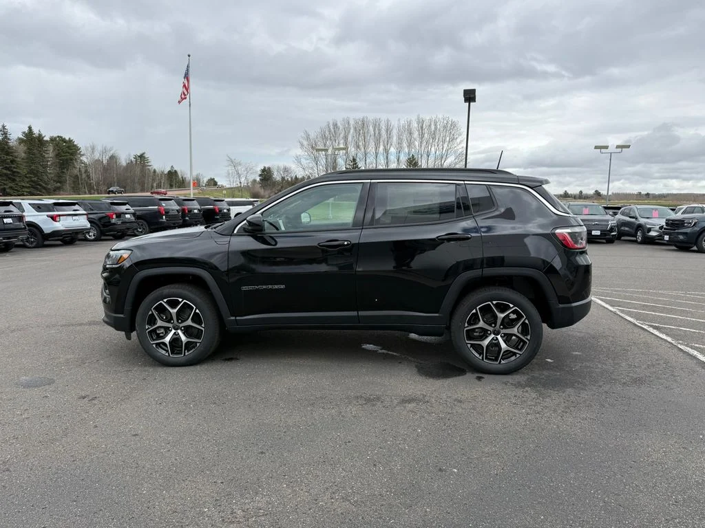 2026 Jeep Compass Limited - Photo 7