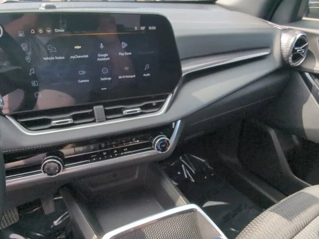 Used 2026 Lakeshore Blue Metallic Chevrolet LT image 15
