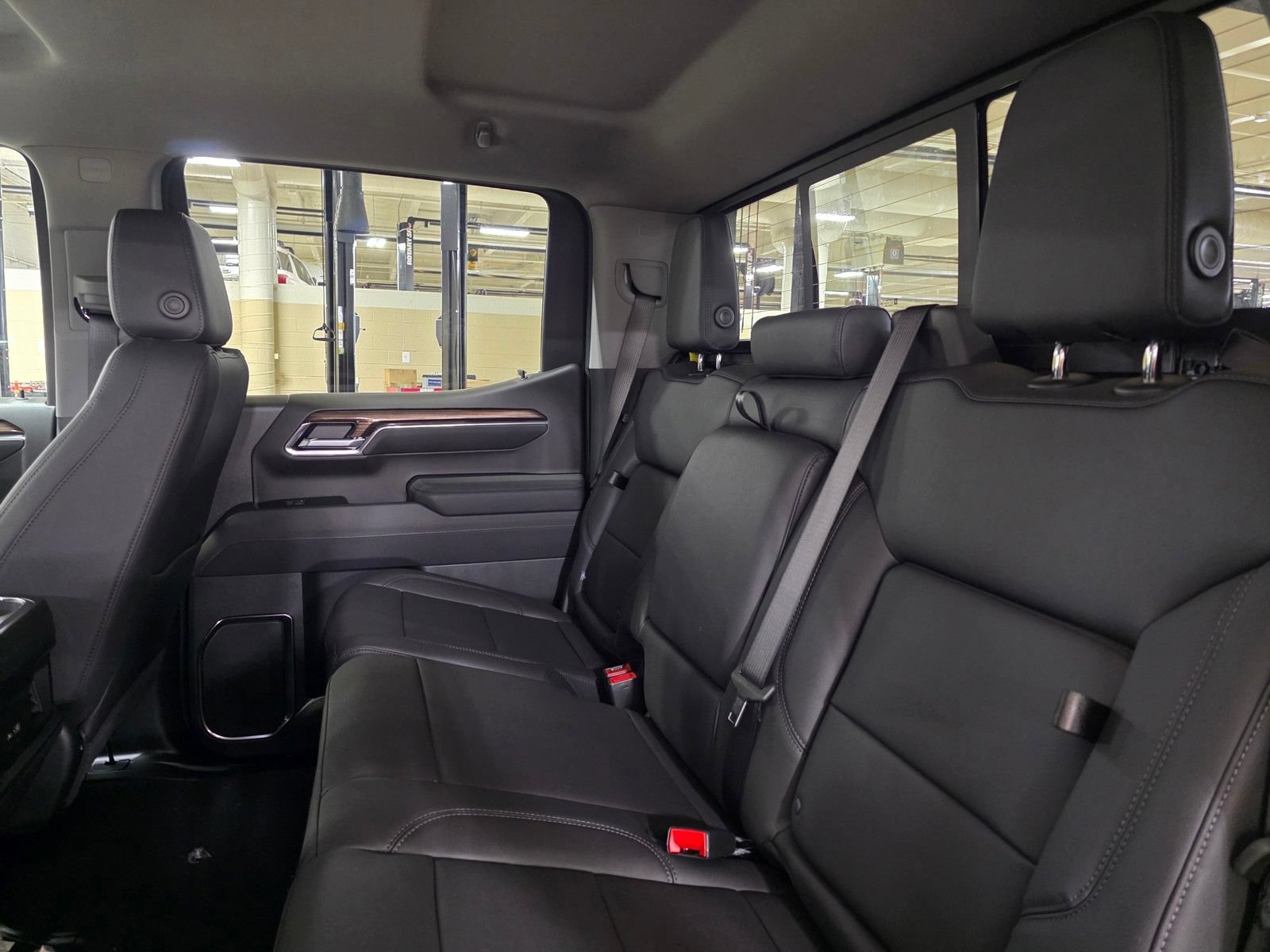 2026 Chevrolet Silverado 1500 LT Trail Boss - Photo 17