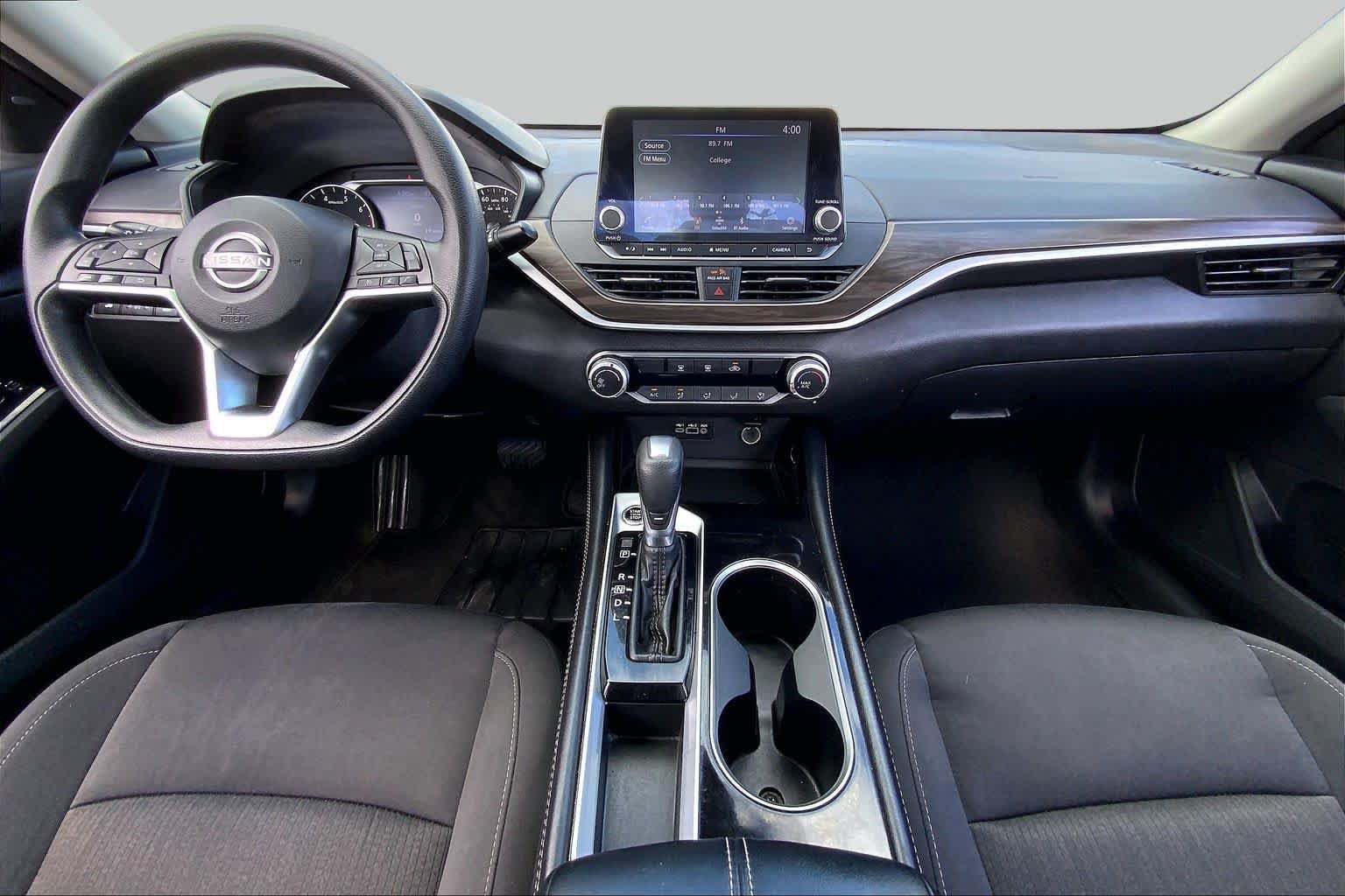 Used 2023 Gun Metallic Nissan 2.5 SV image 15