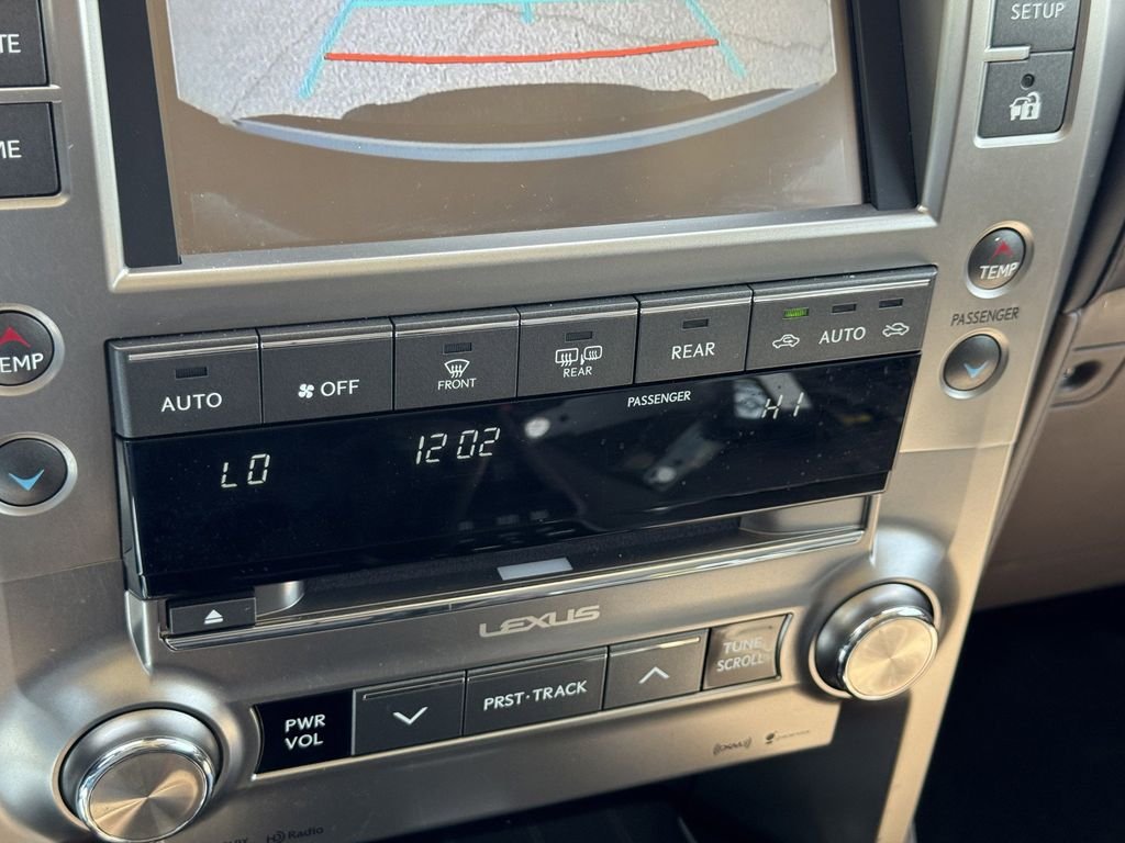Used 2020 Pearl Lexus 460 image 17