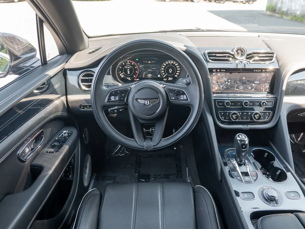 Used 2024 Black Bentley  image 12
