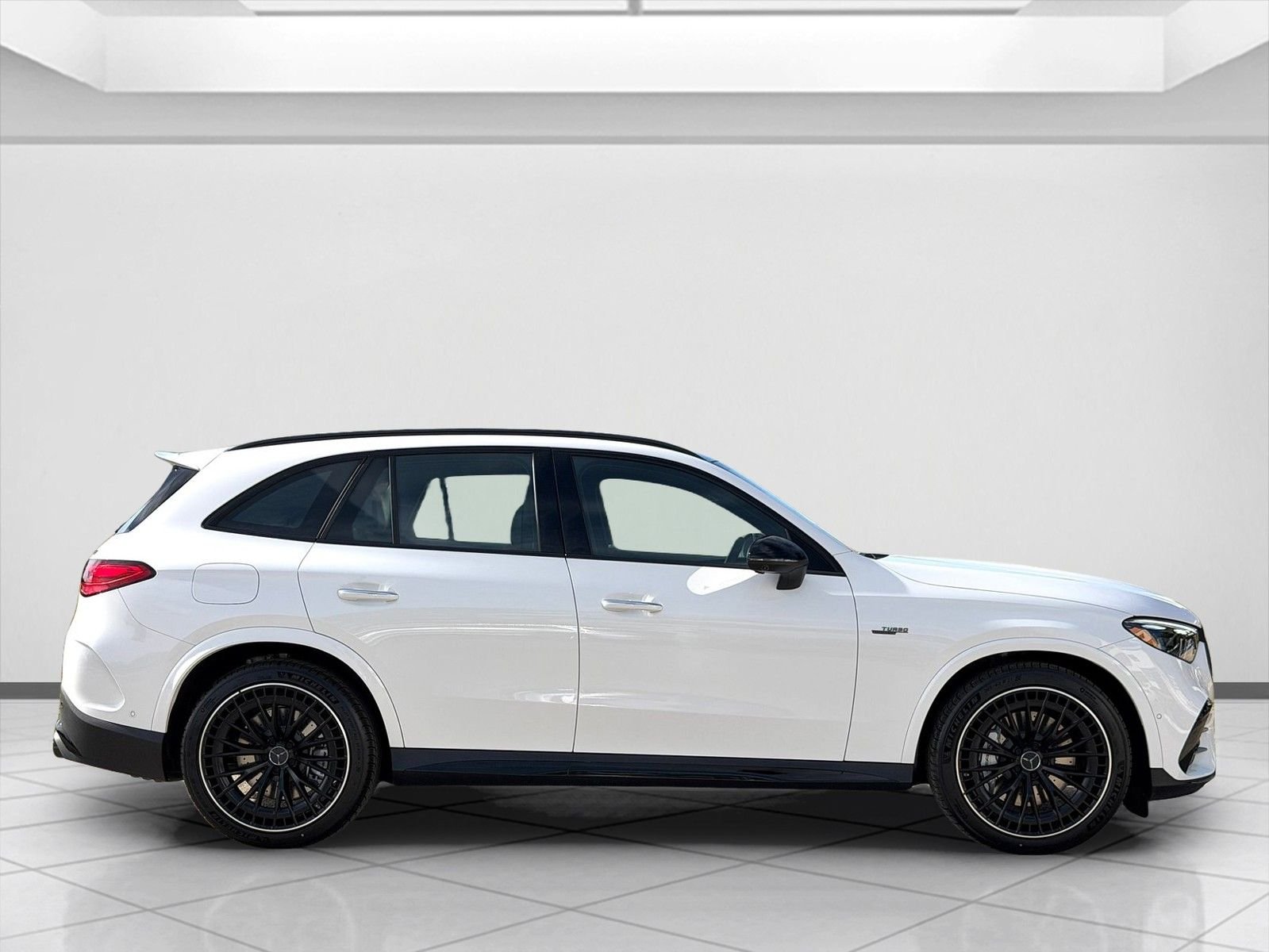 New 2026 MANUFAKTUR Moonlight White Metallic Mercedes-Benz AMG® GLC 43 4MATIC® SUV image 2