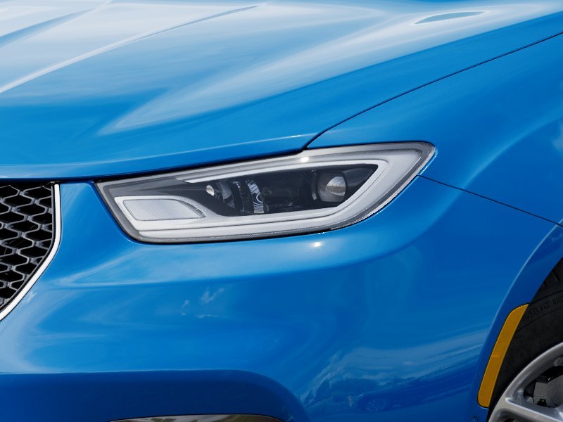 New 2026 Hydro Blue Pearl-Coat Exterior Paint Chrysler Select image 39