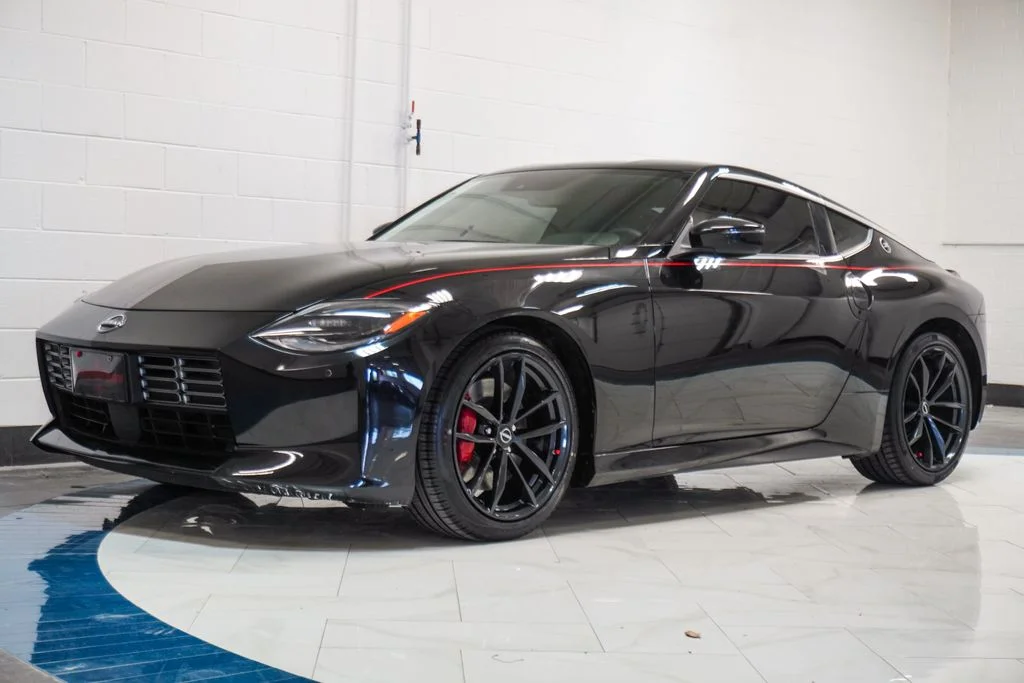 Used 2024 Black Nissan Performance image 4