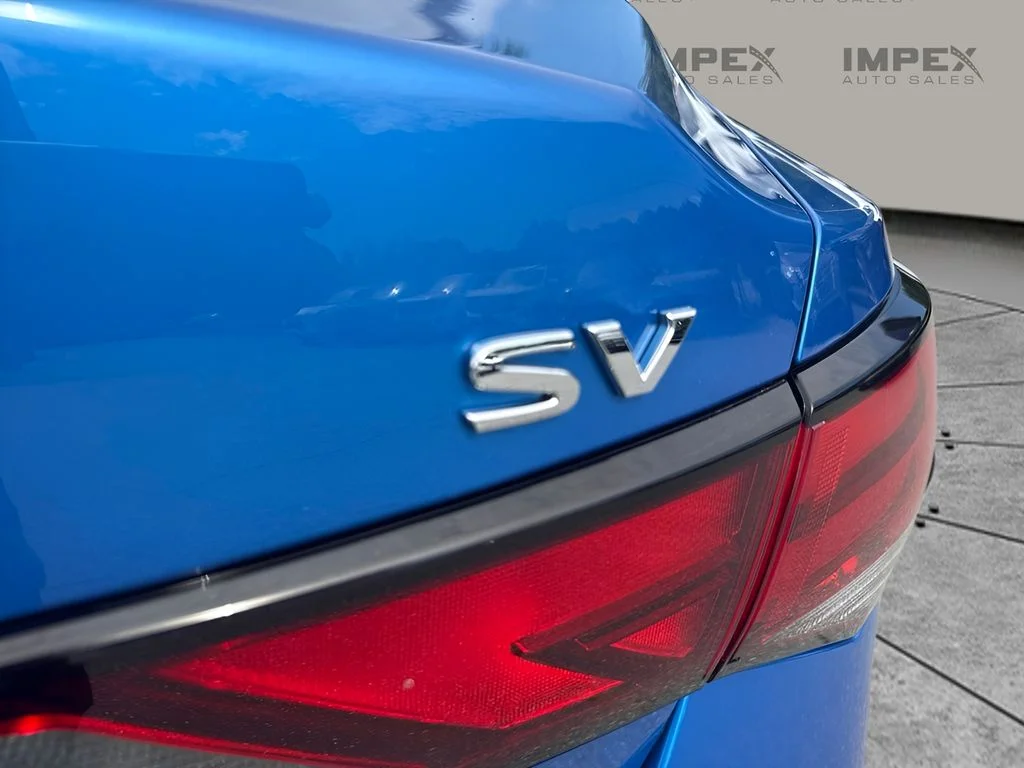 Used 2024 Blue Nissan SV image 23