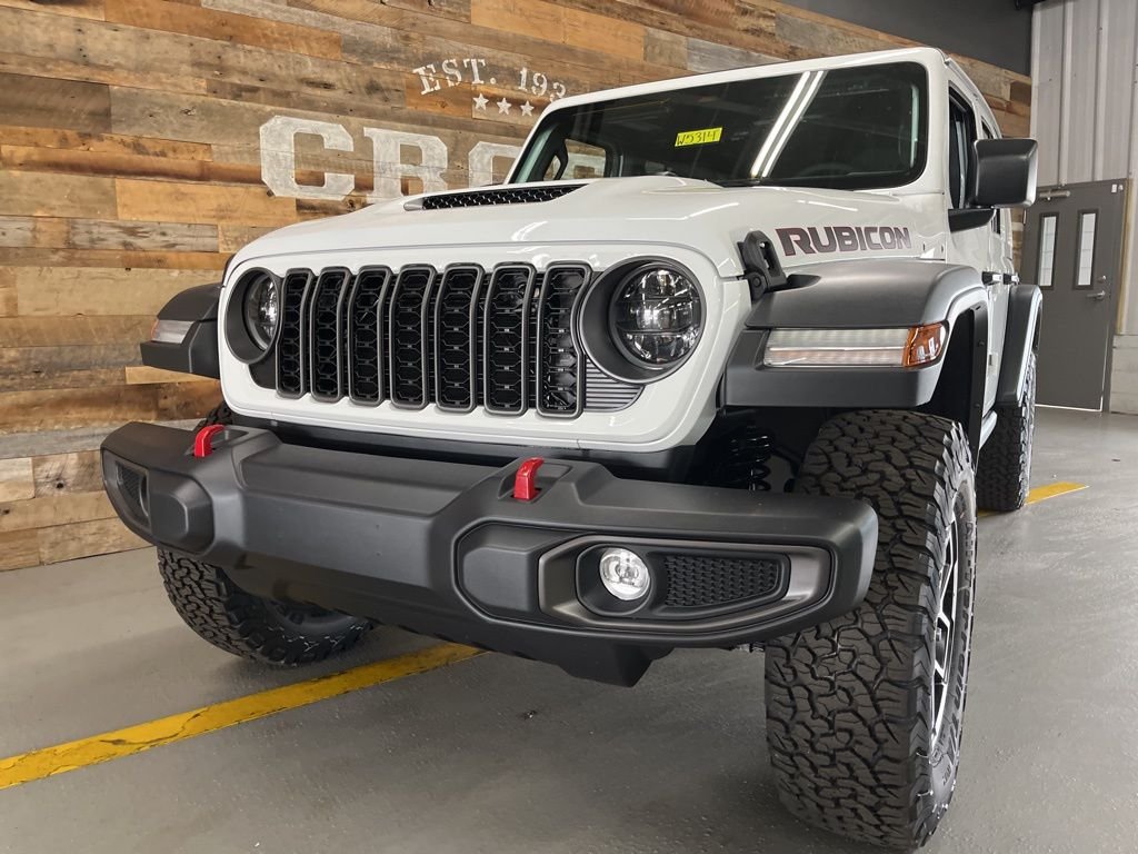 New 2026 Bright White Clear-Coat Exterior Paint Jeep Rubicon image 12