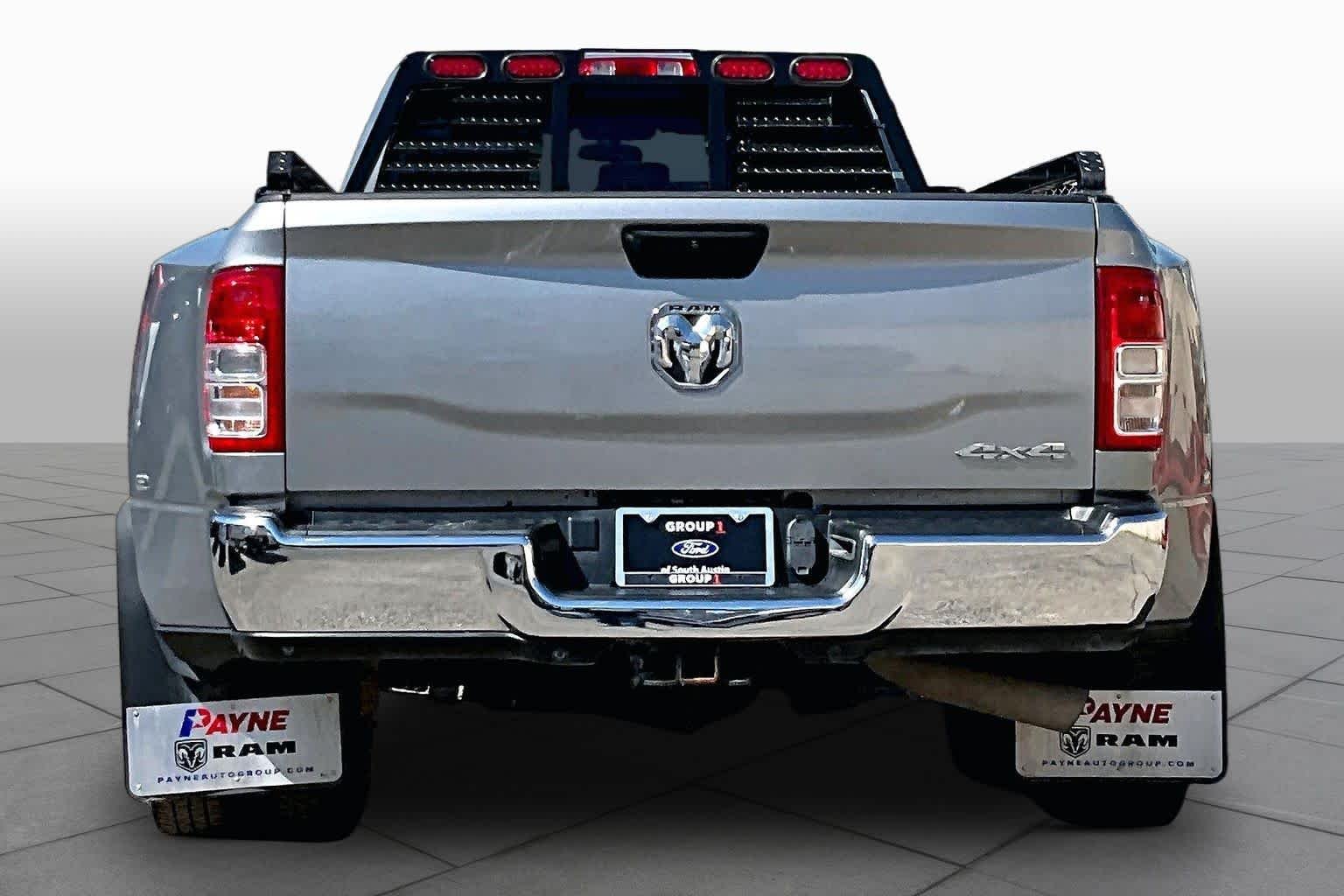 Certified Used 2023 Billet Silver Metallic Clearcoat Ram Tradesman image 5