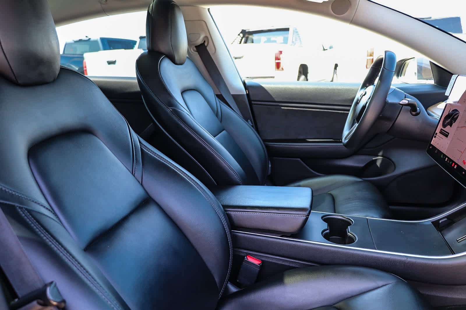 Used 2018 Black Tesla Long Range Battery image 16