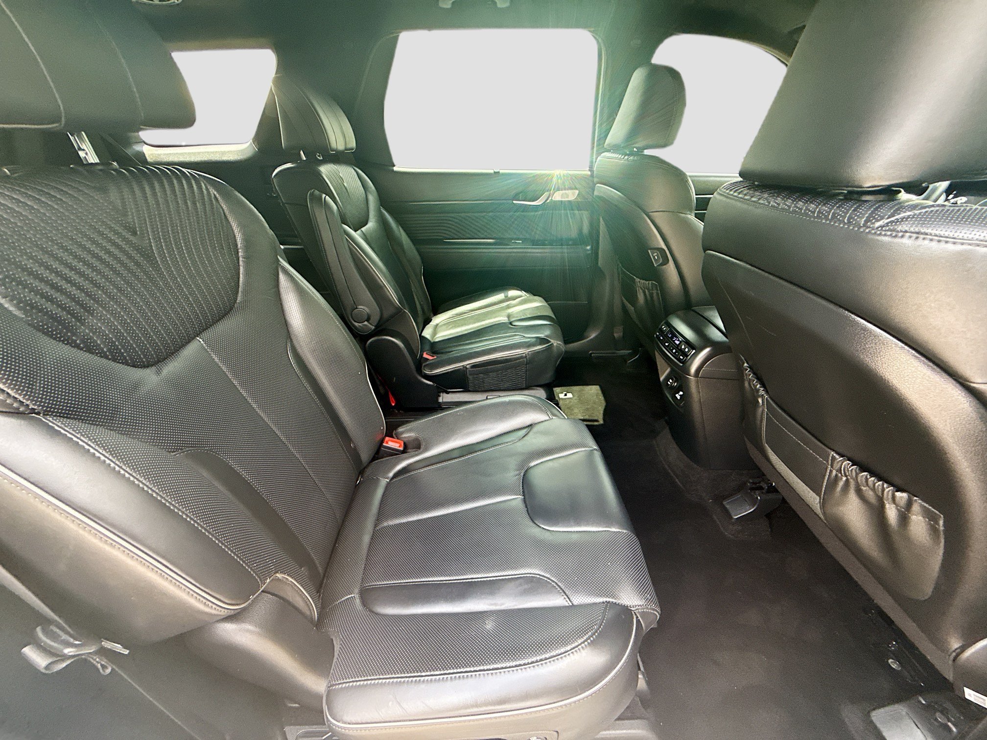 Used 2024 Typhoon Silver Hyundai Calligraphy image 26