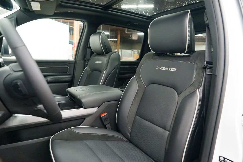 2026 RAM 1500 Laramie - Photo 26