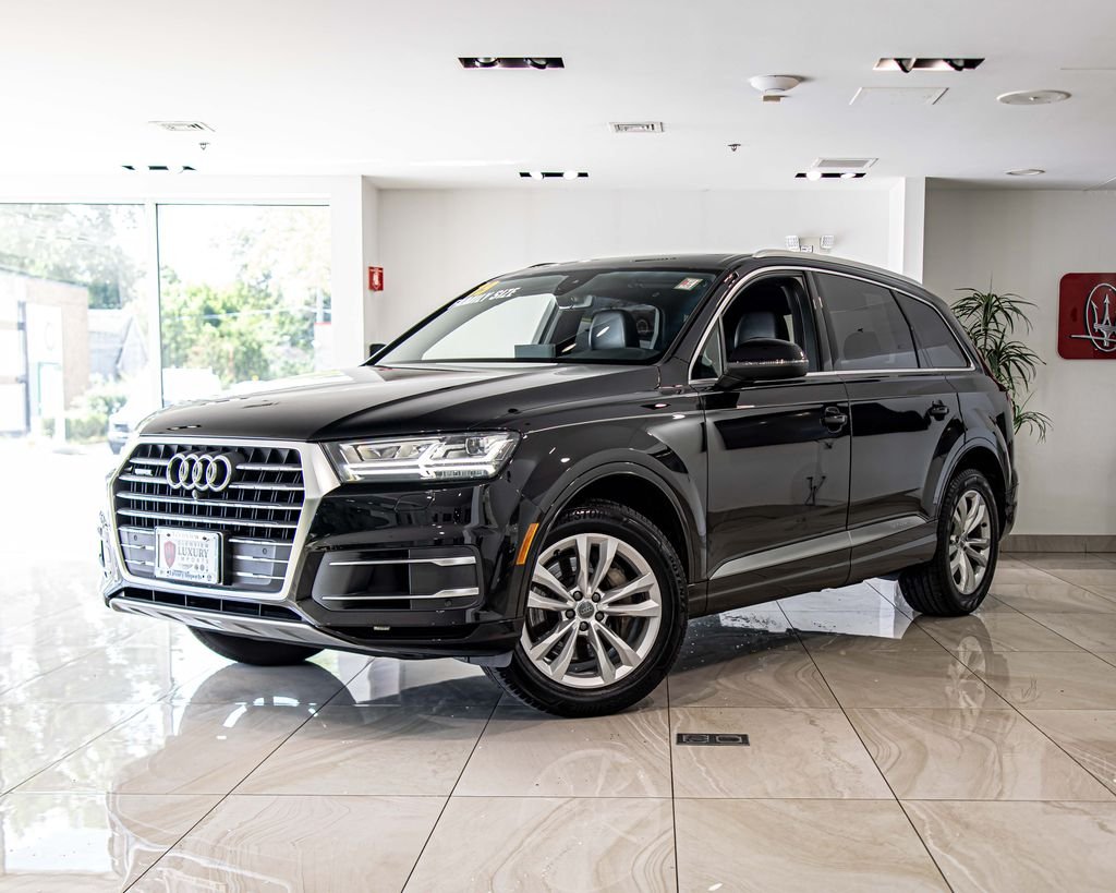 Used 2019 Black Audi 55 Premium image 1