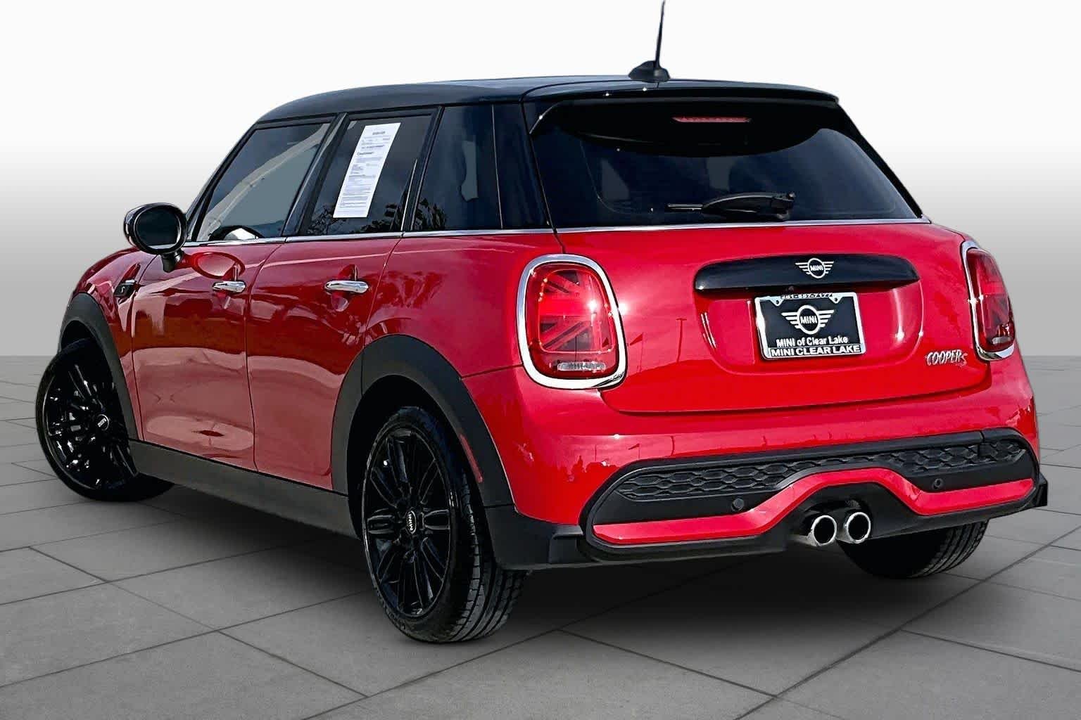 Used 2024 Chili Red MINI Cooper S image 11
