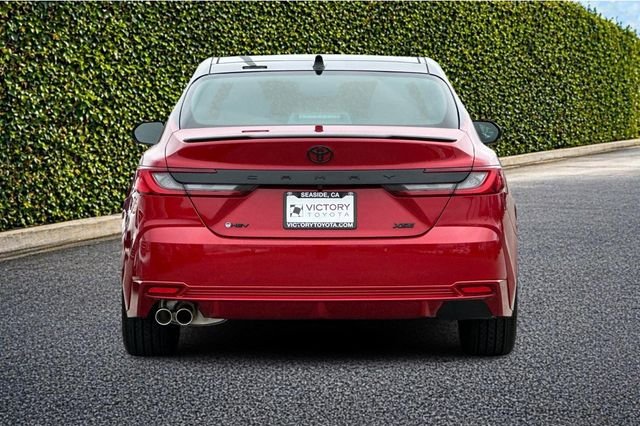 New 2026 Supersonic Red with Midnight Black Metallic roof Toyota XSE image 5