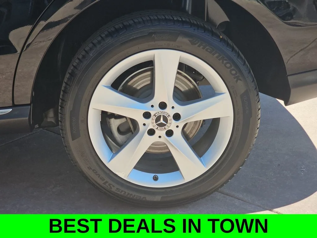 Used 2017 Black Mercedes-Benz GLE 350 image 38