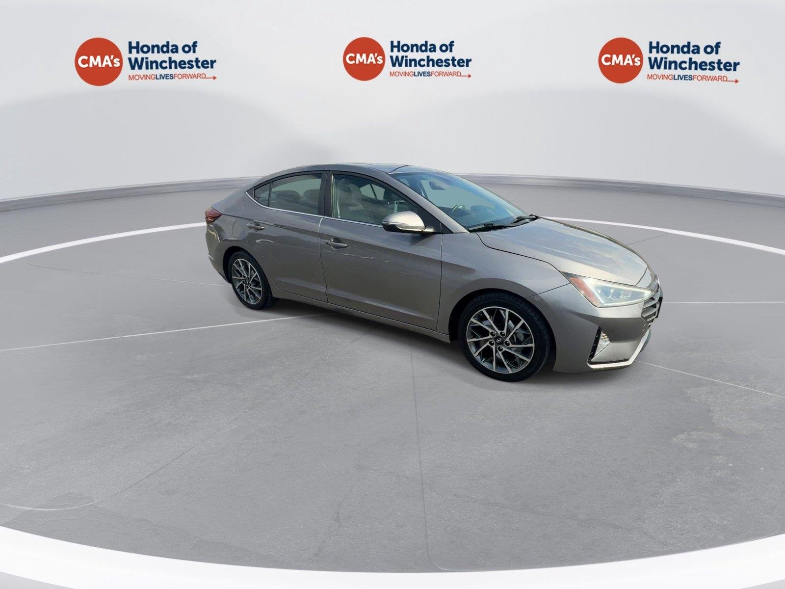 Used 2020 Fluid Metal Hyundai Limited image 9