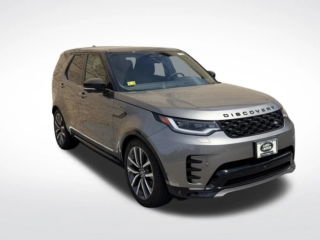 Used 2025 Silver Land Rover Dynamic SE image 3