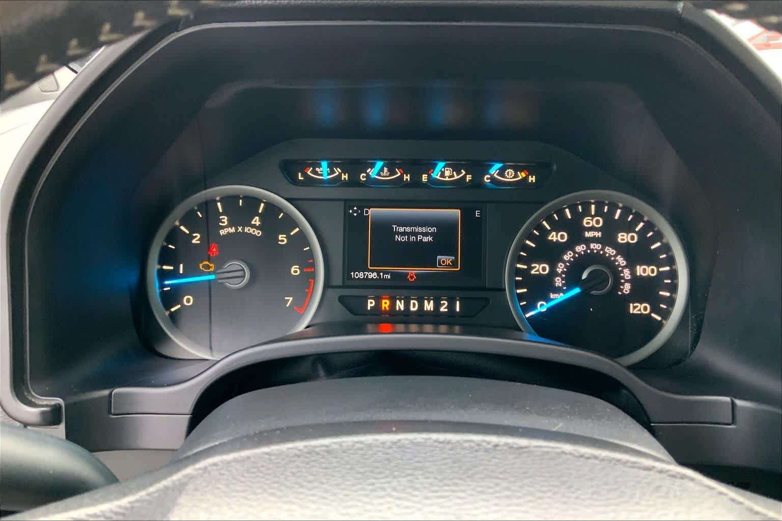 Used 2017 Shadow Black Ford XLT image 24