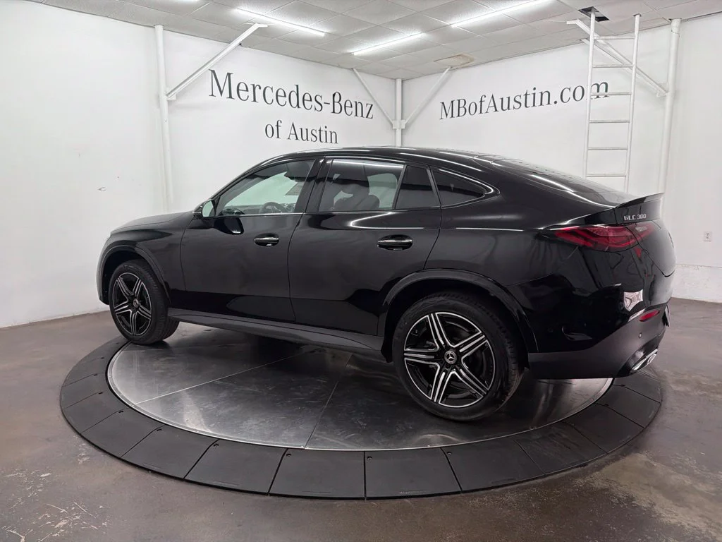 New 2027 Black Mercedes-Benz GLC 300 Coupe image 5