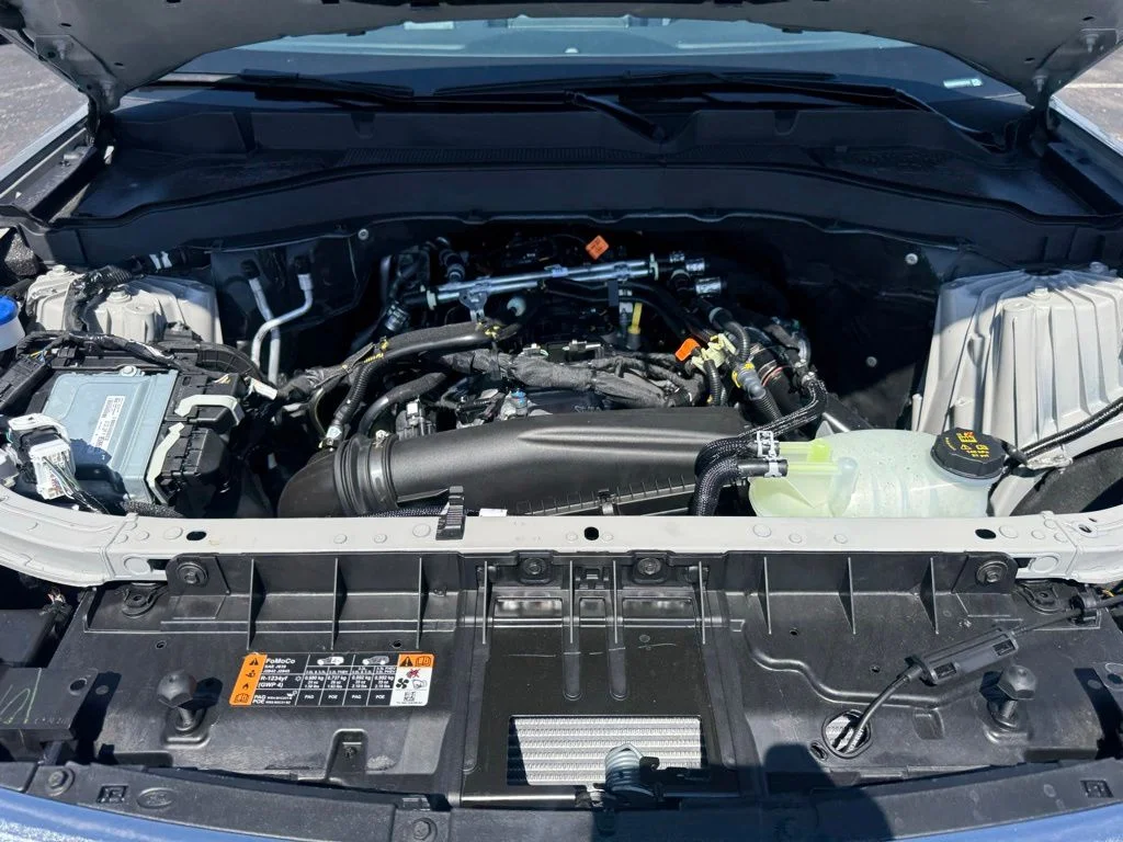 New 2026 Vapor Blue Metallic Ford Active image 64