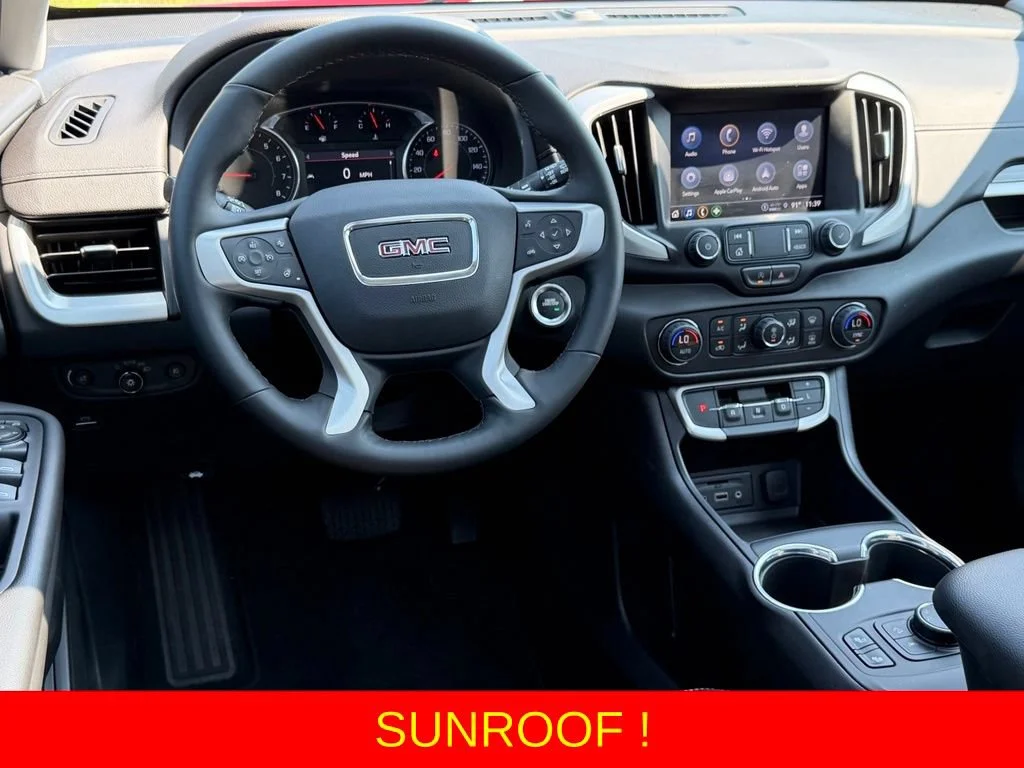 Used 2023 VOLCANIC RED TINTCOAT GMC SLT image 6