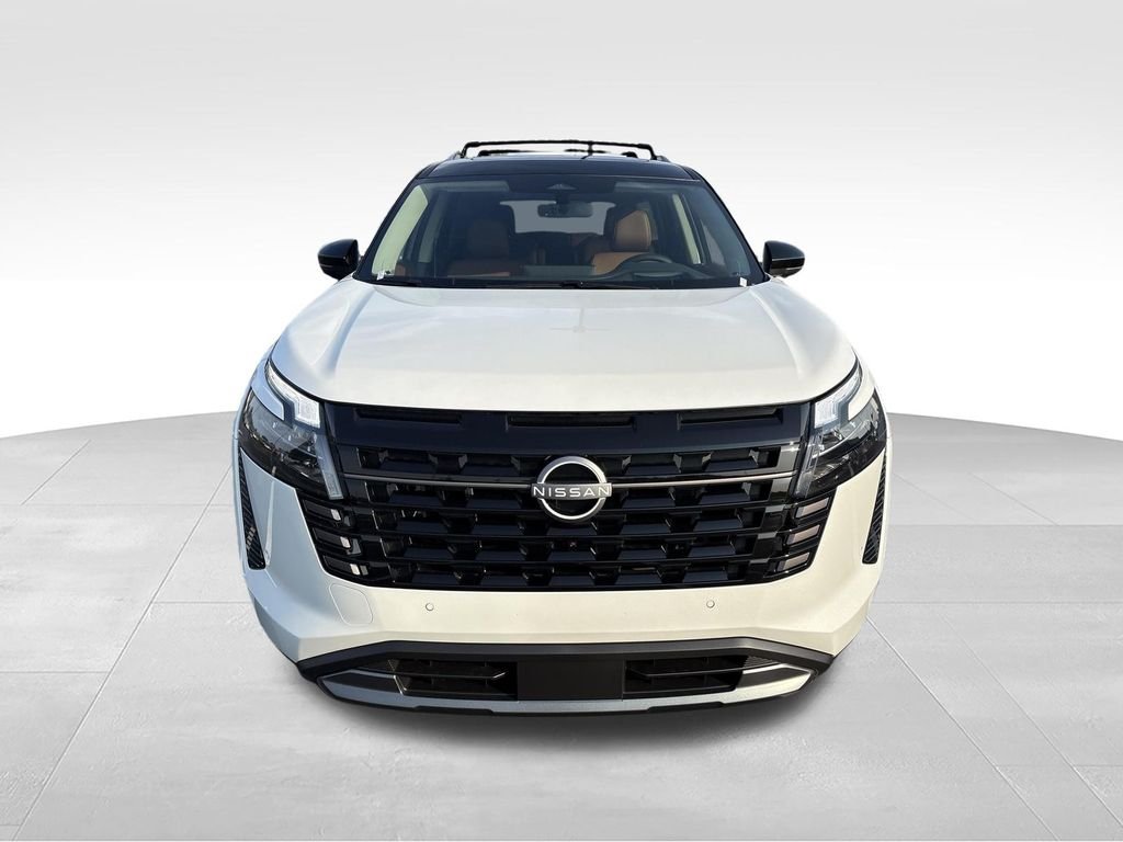 New 2026 White Nissan Platinum image 8